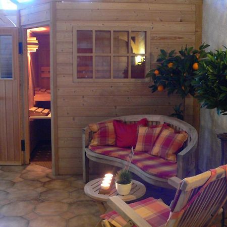 Hotel-Restaurant Arneggers Adler Tiefenbronn Bagian luar foto